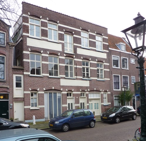 Uiterstegracht 1b.jpg